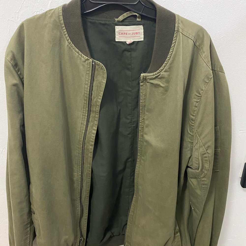 Cool bomber style jacket